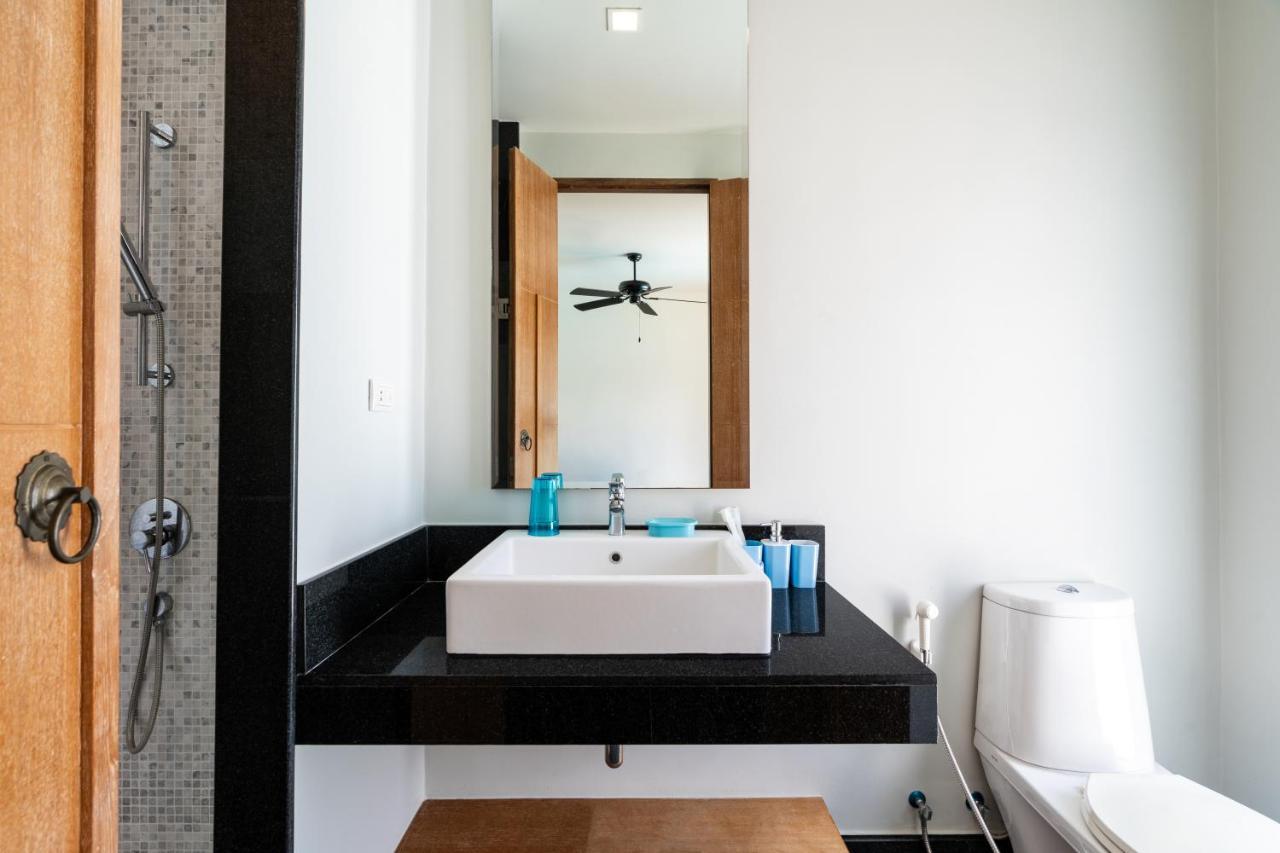 Beautiful Comfortable And Fully Equipped Big Pool Villa With 65Inch Smart Tv Located Near Popular Bangtao Beach And Laguna Bang Tao Beach  Exteriör bild
